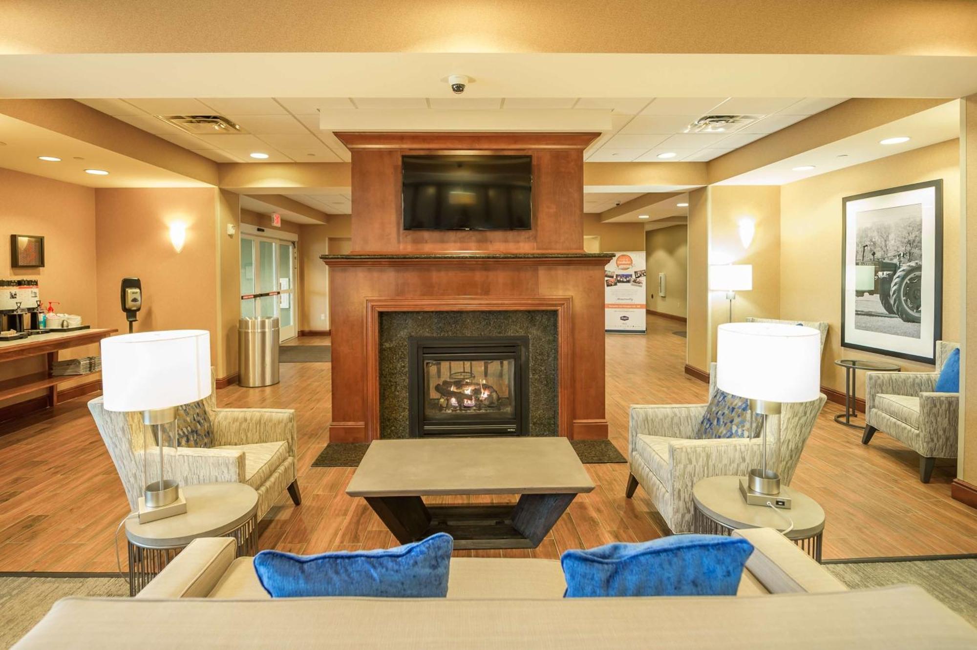 Hampton Inn Presque Isle Eksteriør billede
